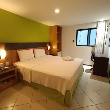 Suite Acolhedora Em Hotel Natal Exterior photo